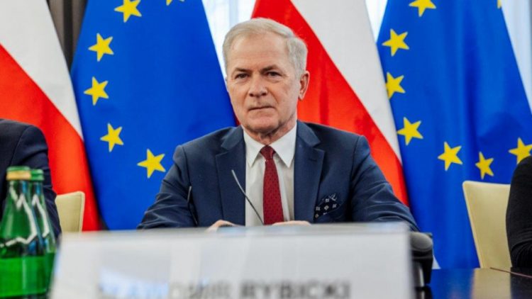 Zawsze Pomorze:  Senat odpowiada na lex Tusk i też powołuje komisję. Sławomir Rybicki przewodniczącym
